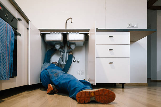 Professional Drain Cleaning technician working in Gaylordsville, CT